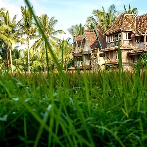 The Rice Joglo Eco-stay Bauernhof